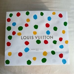 Large LOUIS VUITTON x Yayoi Kusama Dot Paper Shopping Bag White 2023 Limited!